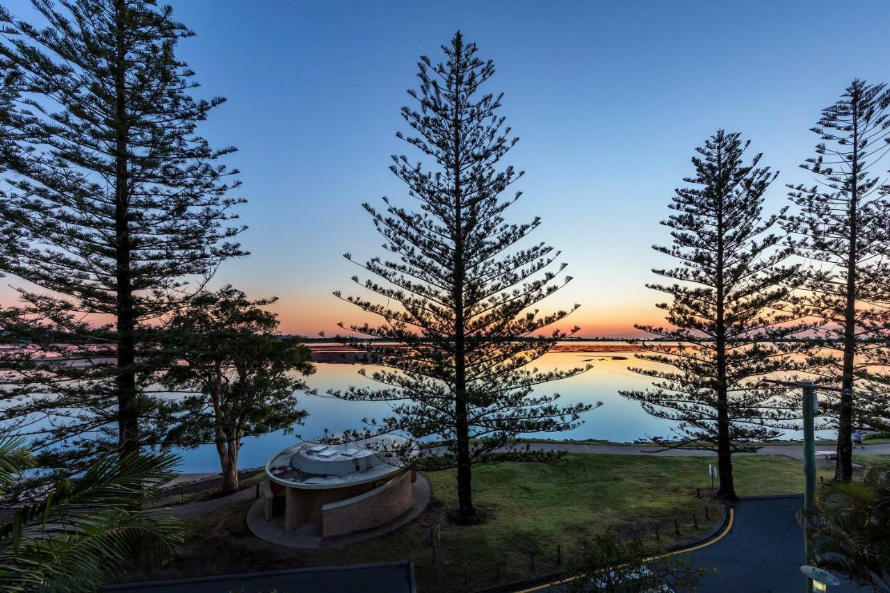 Ramada Resort by Wyndham Golden Beach Caloundra Exterior foto